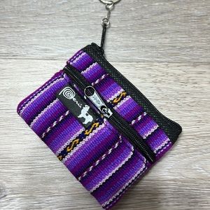 🌸 Peru souvenir purse keychain.  New